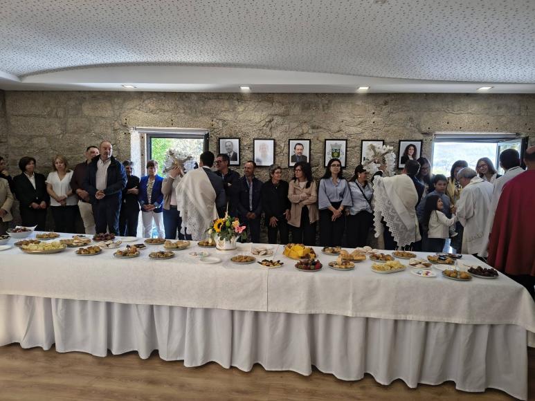 Visita Pascal &agrave; Sede de Junta de Freguesia